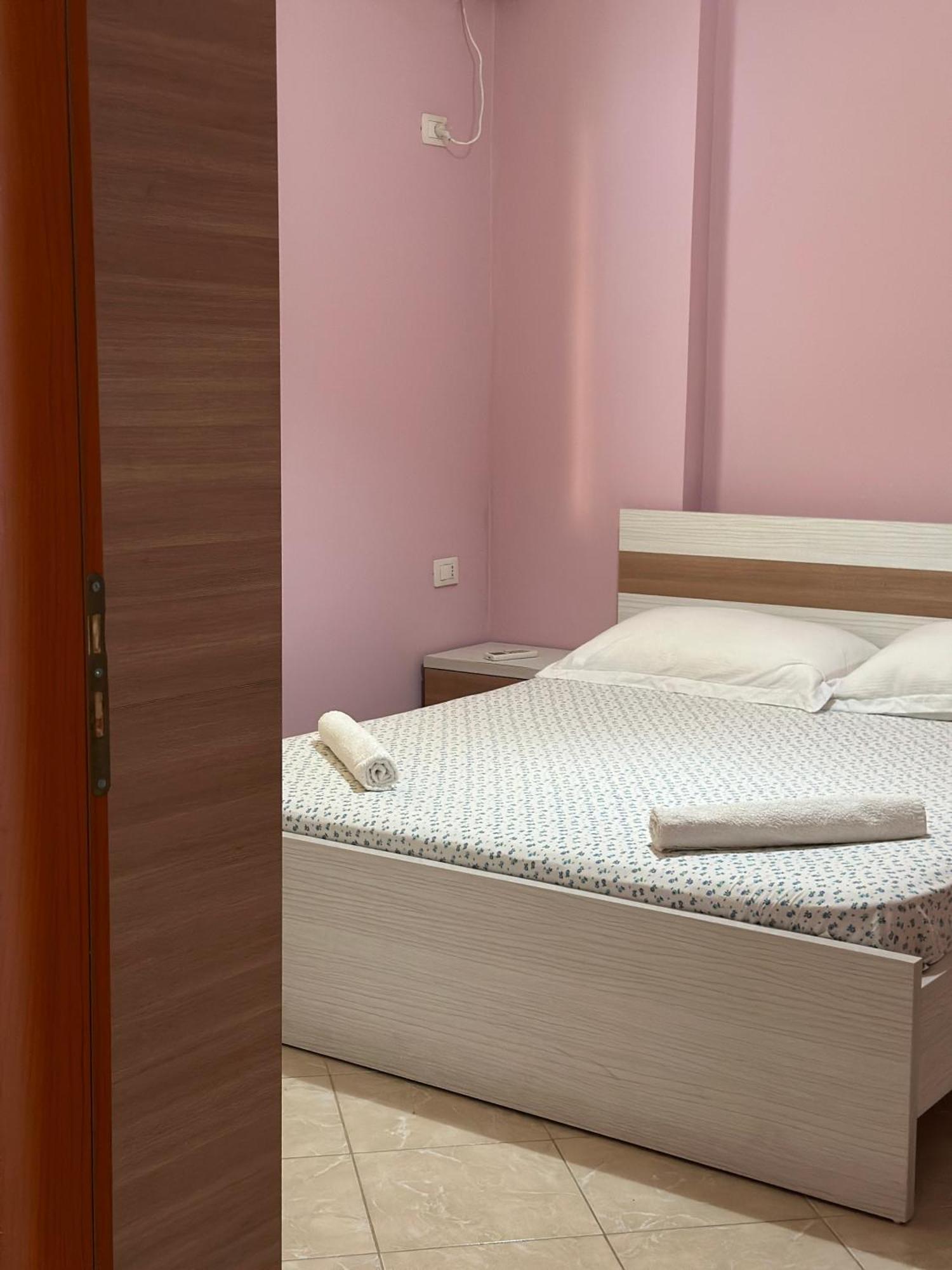 Sail Ocean View Apartments Sarandë Exteriör bild