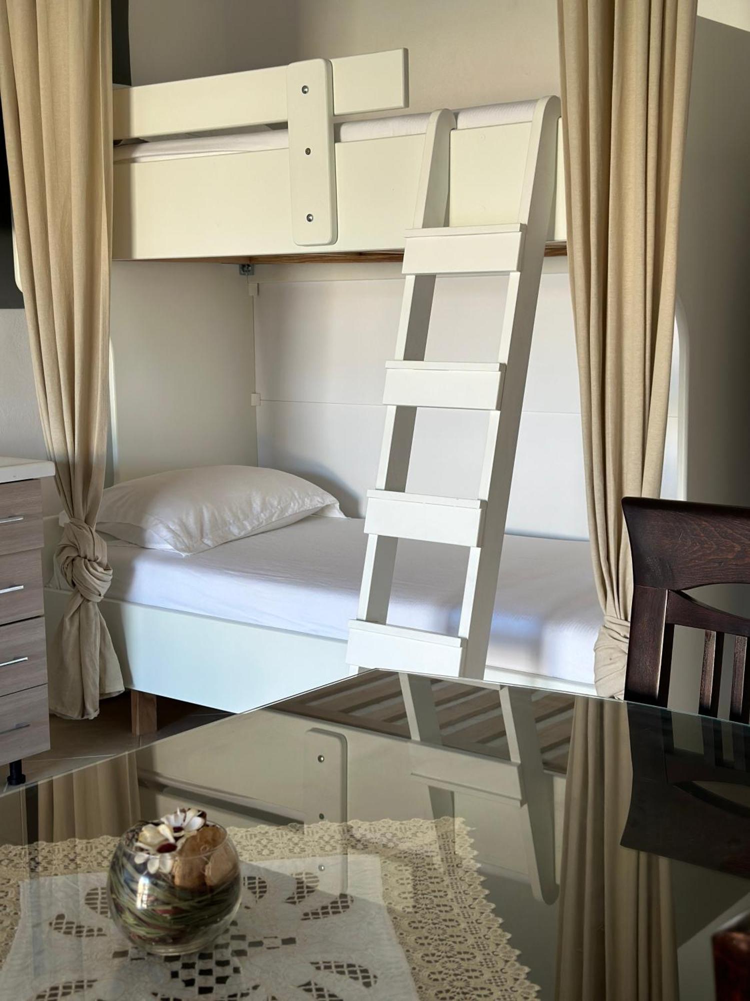 Sail Ocean View Apartments Sarandë Exteriör bild